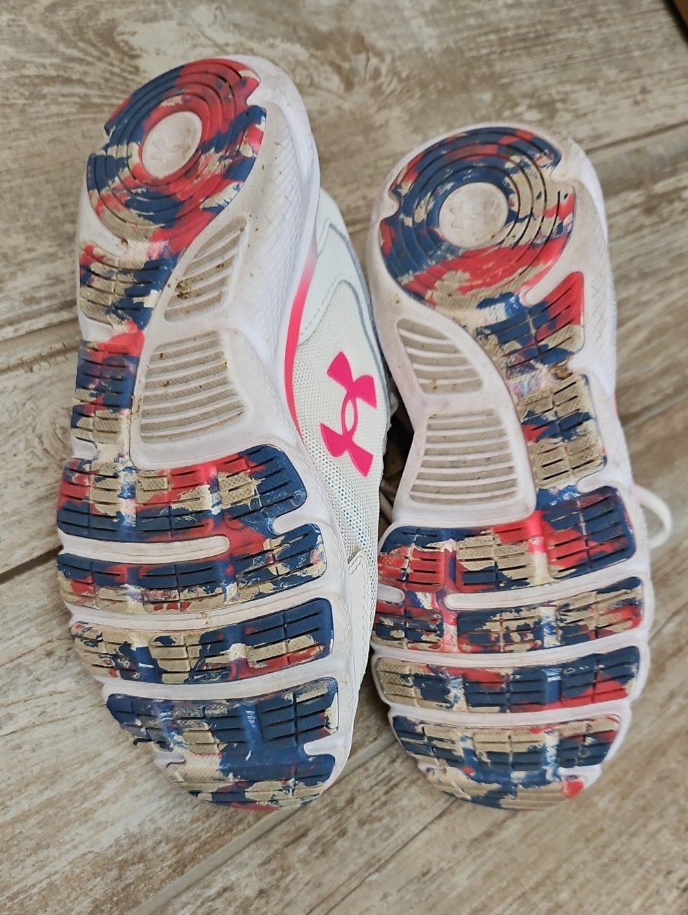 Women's Under Armour Charged Assert Tennis Shoes - Picture 5 of 5